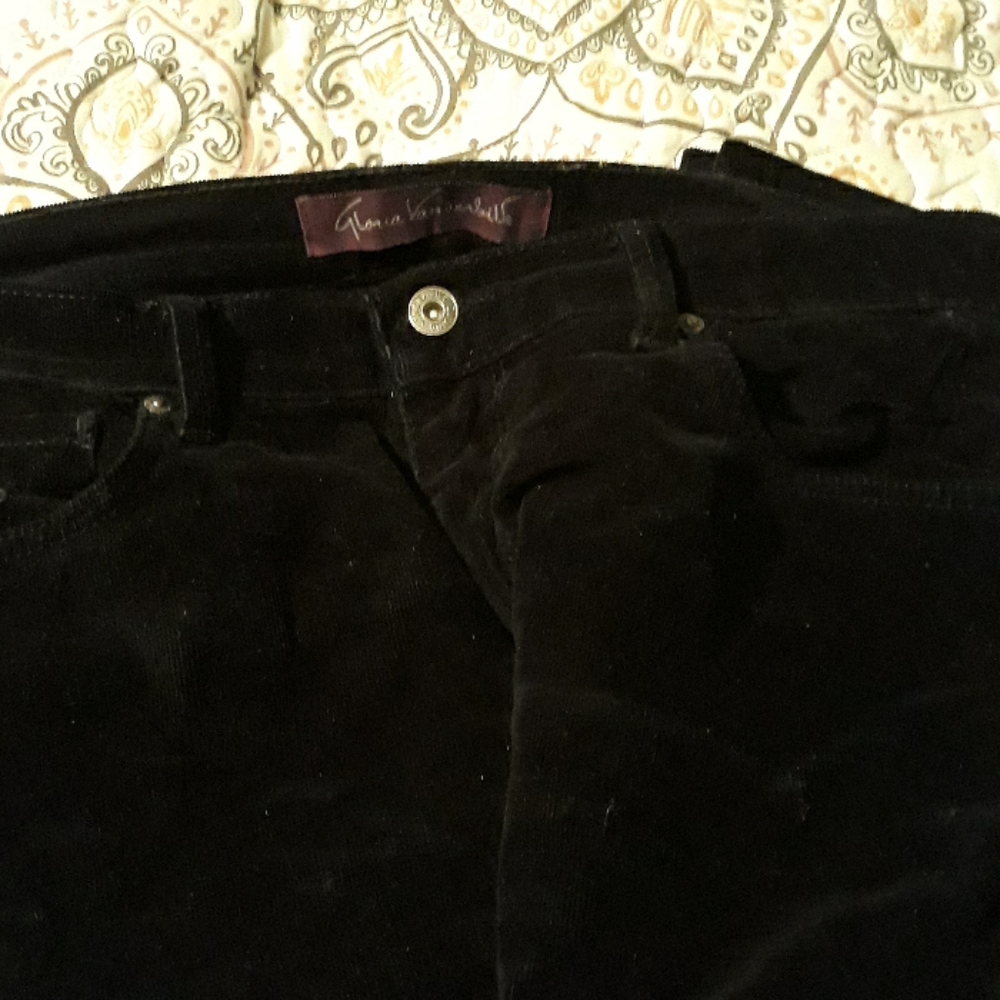 Gloria Vanderbilt size12 Black Corduroy